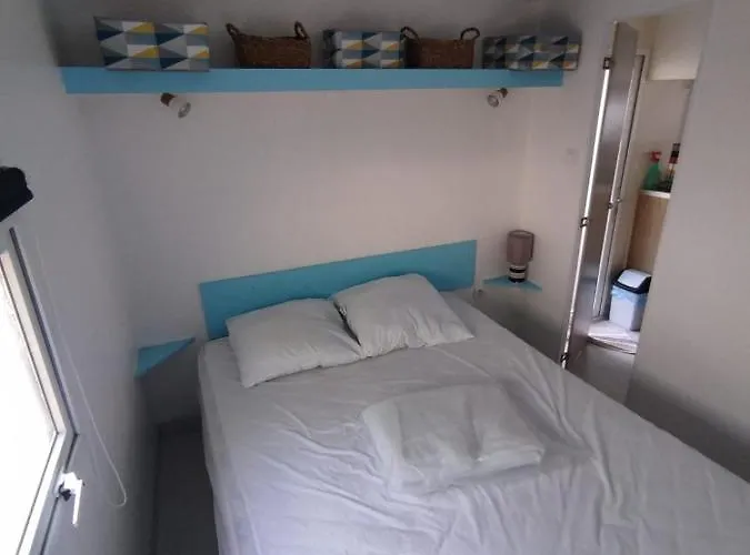 Kemp Mobil 4 Couchages *